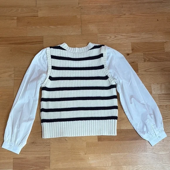Rails Bambi Cream and Navy Sweater Top medium - Picture 6 of 13